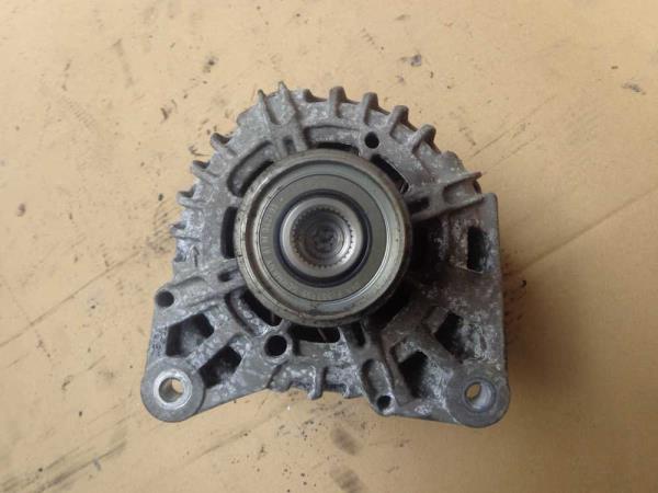 Alternateur RENAULT - Vue 1